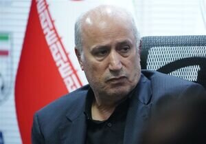 تاج به کانادا رفت