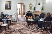 دیدار مدیران بنیاد شهید با خانواده شهدای جنگ رمضان