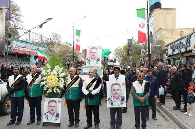 مردم شهیدپرور زنجان پیکر شهید محرمعلی خالقی را تا خانه ابدی همراهی کردند