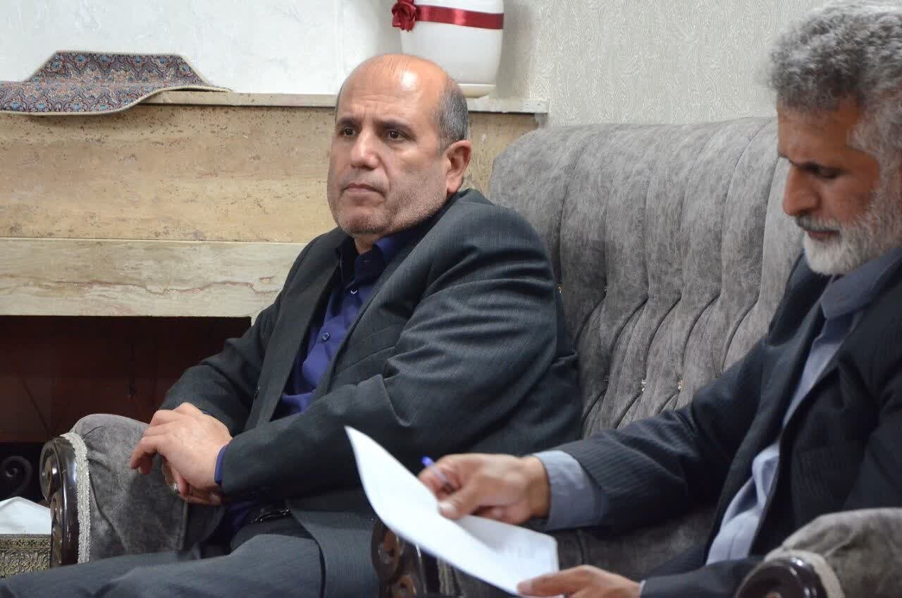 دیدار مدیران بنیاد شهید با خانواده شهدای جنگ رمضان