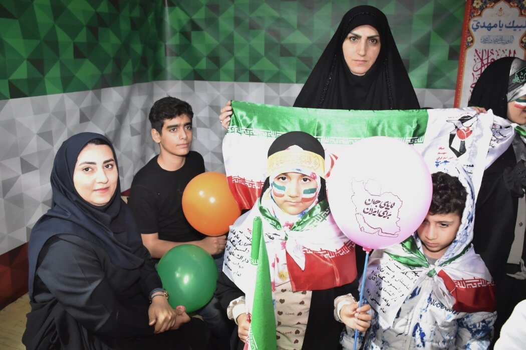 حضور مدیرکل بنیاد شهید و امور ایثارگران استان لرستان در پردیس «سلام شهید»