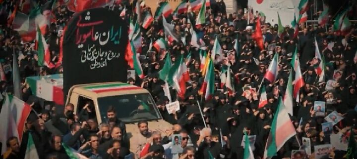 سید مقتدر همیشه در سایه