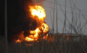 حمله اوکراین به پالایشگاه نفت «توآپس» در روسیه