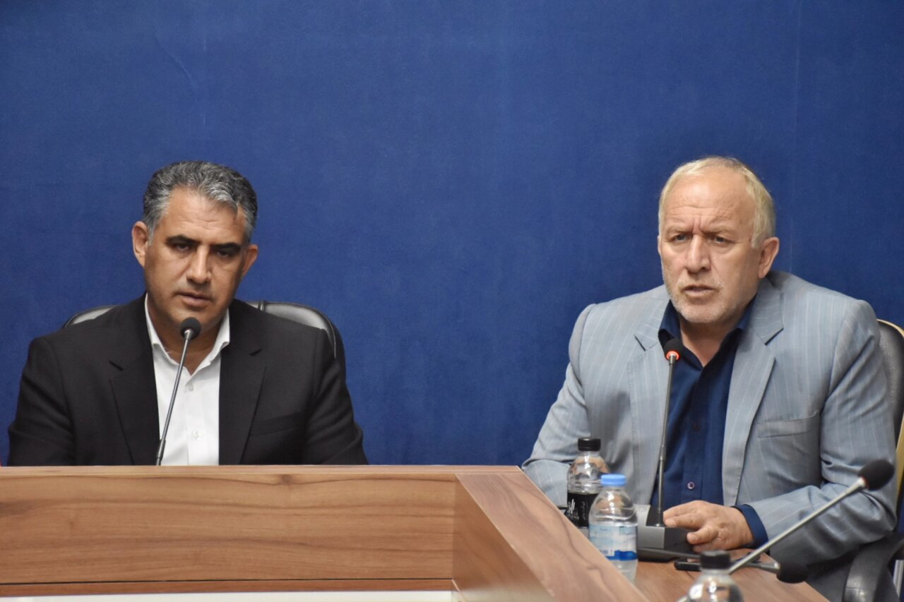 برگزاری شورای ترویج و توسعه فرهنگ ایثار و شهادت در شهرستان معمولان