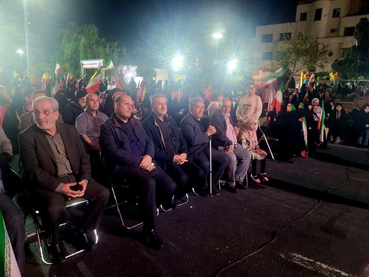 استقبال از ایستگاه‌های فرهنگی بنیاد شهید در میدان‌های پایتخت