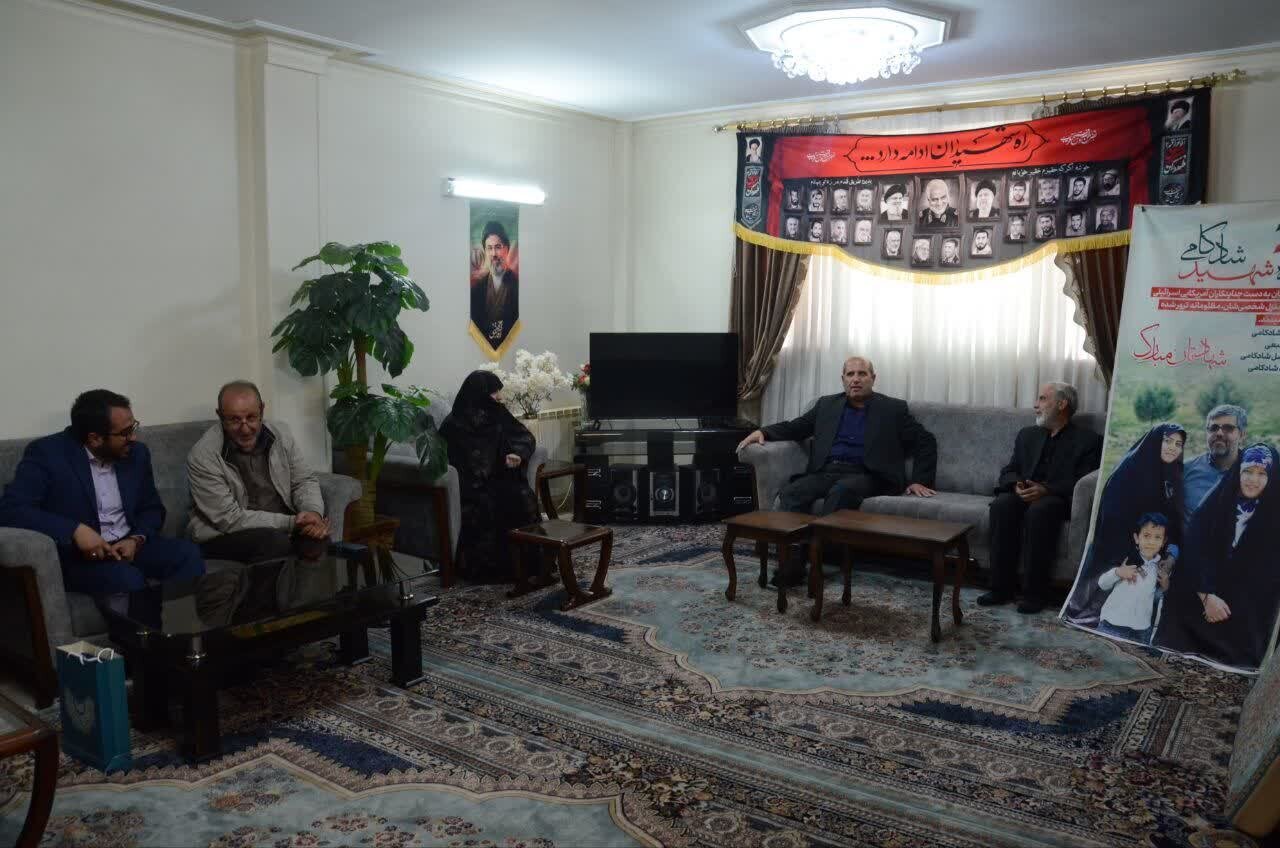 دیدار با خانواده شهیدان شادکامی، حافظی و حیدری