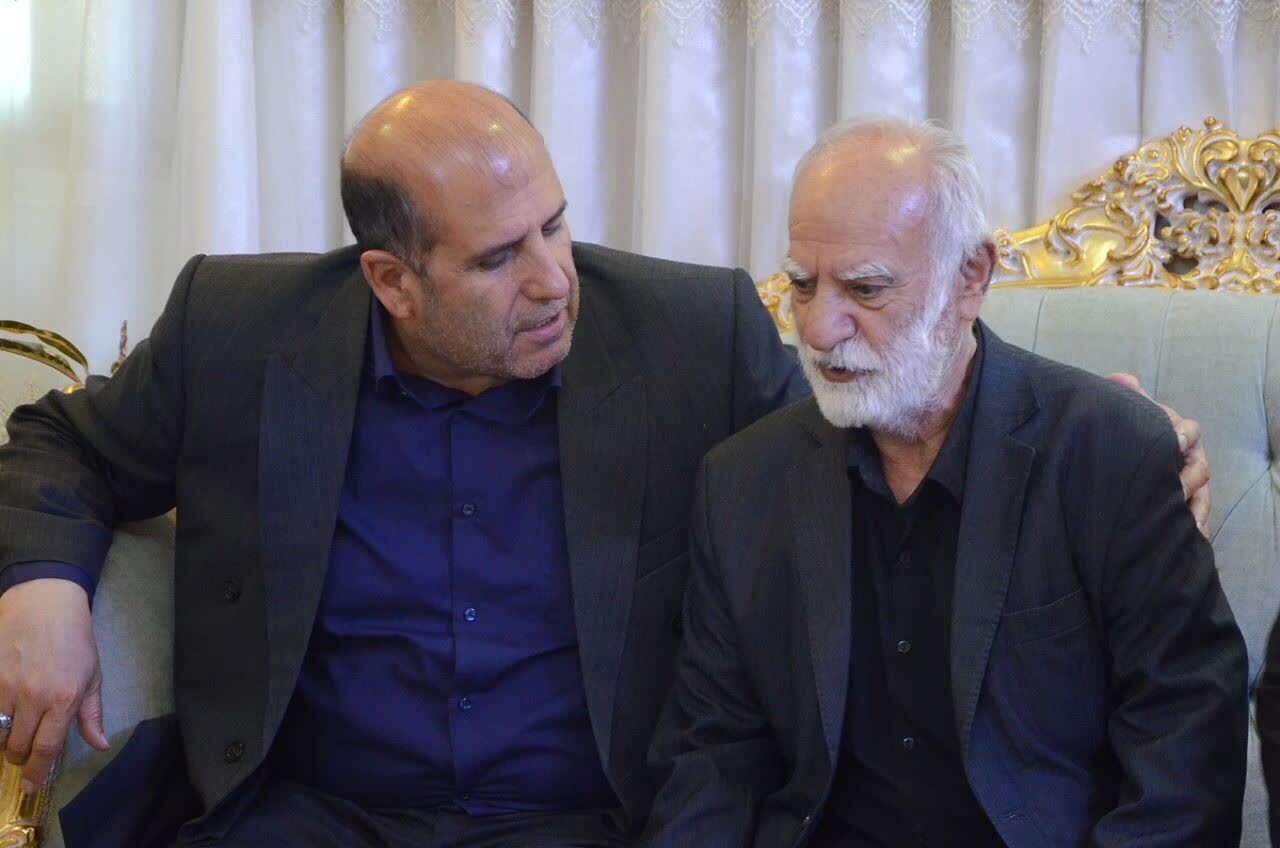 دیدار با خانواده شهیدان سرباز گمنام امام زمان