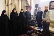 خون شهدا و حضور مردم در میدان انقلاب اسلامی را حفظ کرده است