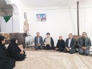 دیدار استاندار ایلام با خانواده‌های شهدای «جنگ رمضان» در ایوان