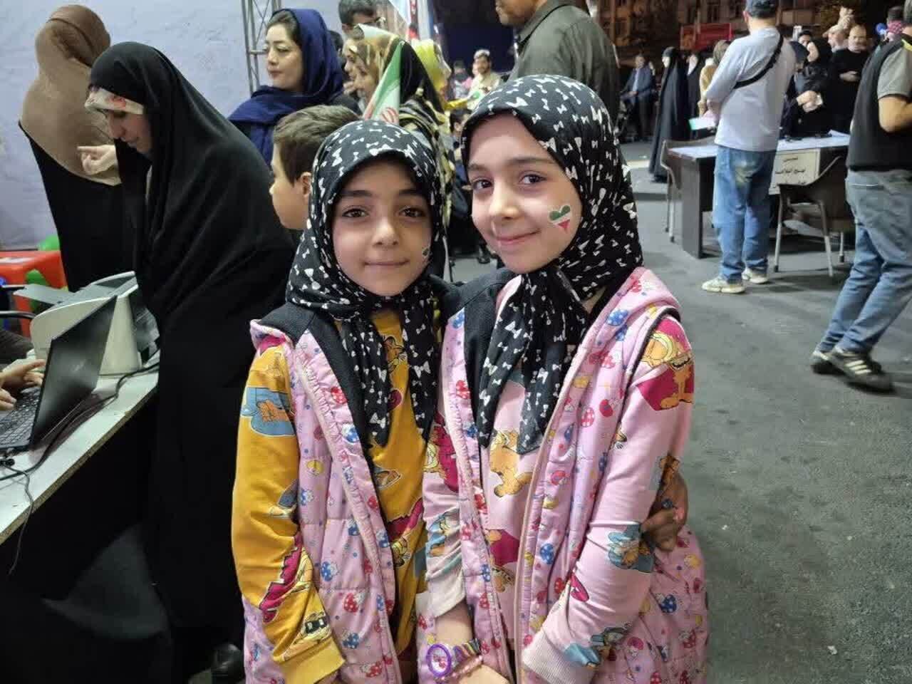 بزرگداشت مقام معلم در موکب سلام شهید