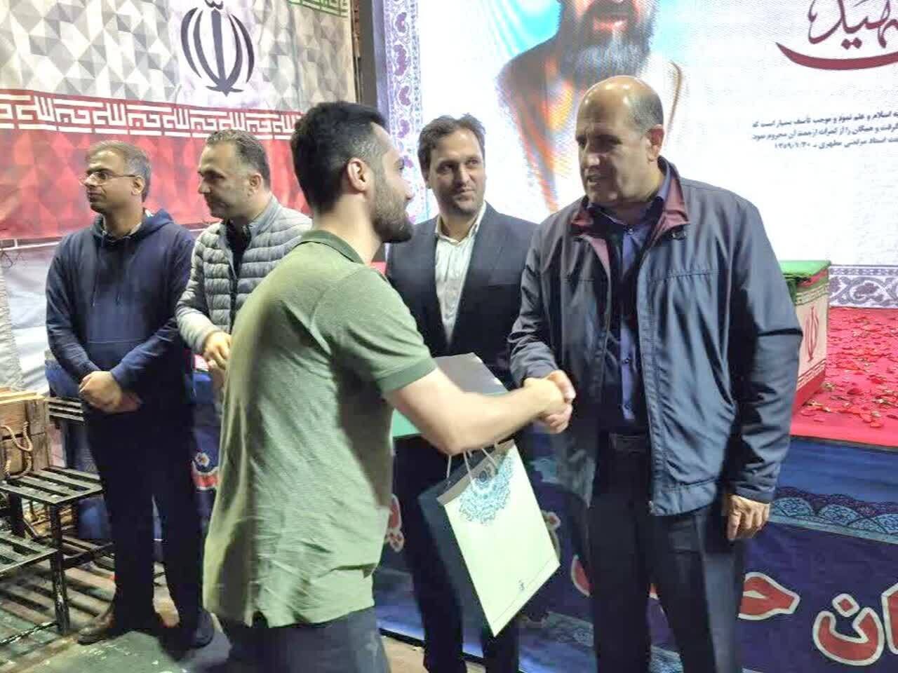بزرگداشت مقام معلم در موکب سلام شهید