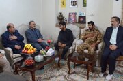 دیدار مدیران بنیاد شهید با خانواده شهدای جنگ رمضان