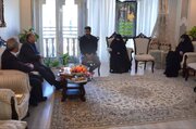 دیدار مدیرکل بنیاد شهید تهران بزرگ با خانواده شهیدان هاشمی‌فرد و فیلا