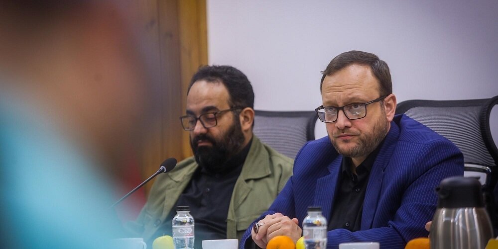 چهارمین جلسه شورای سیاست‌گذاری پویش «اول خانواده شهدا» برگزار شد