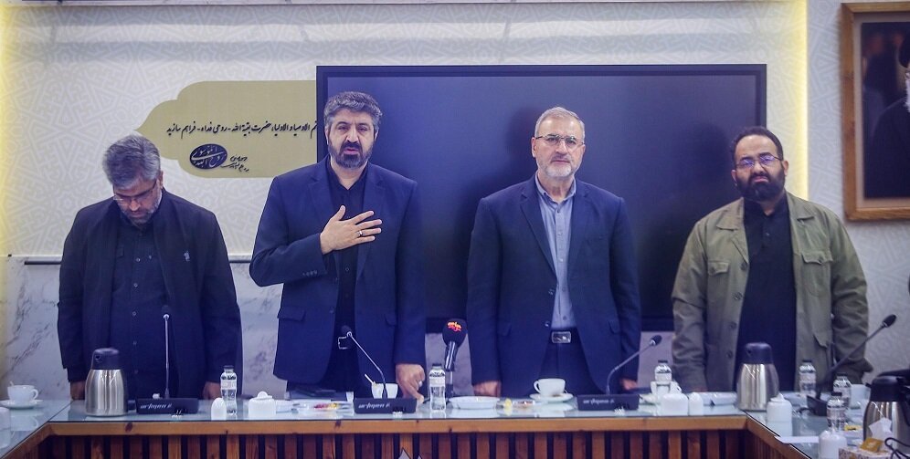چهارمین جلسه شورای سیاست‌گذاری پویش «اول خانواده شهدا» برگزار شد