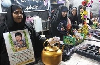 با شهادت فرزندم،ما را زمین گیر نمی‌کنند
