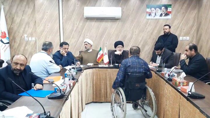 دیدار خانواده‌های معظم شهدا و ایثارگران با مقامات قضایی قم
