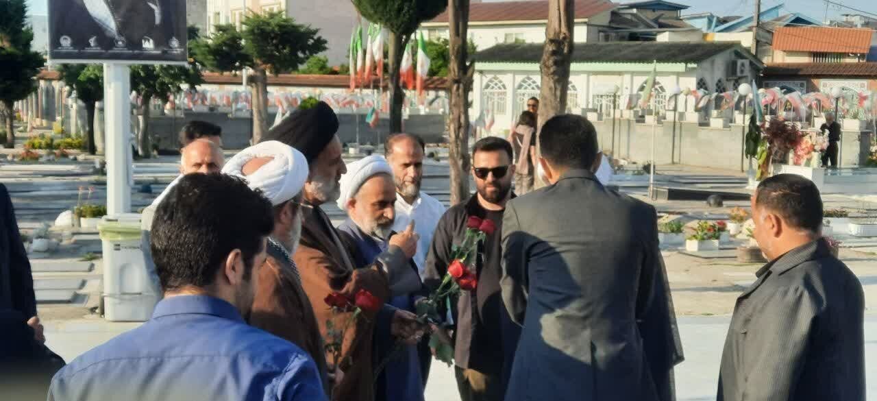 حضور نماینده ولی فقیه در سازمان بنیاد شهید کشور در بقعه متبرکه امامزاده ابراهیم (ع)