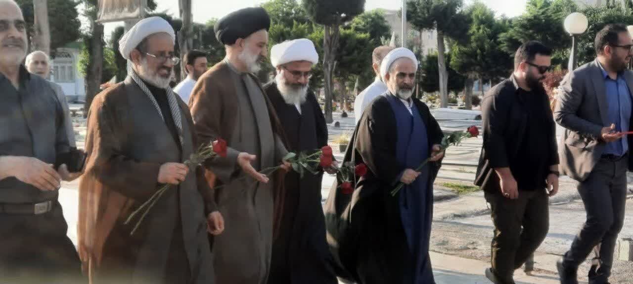 حضور نماینده ولی فقیه در سازمان بنیاد شهید کشور در بقعه متبرکه امامزاده ابراهیم (ع)