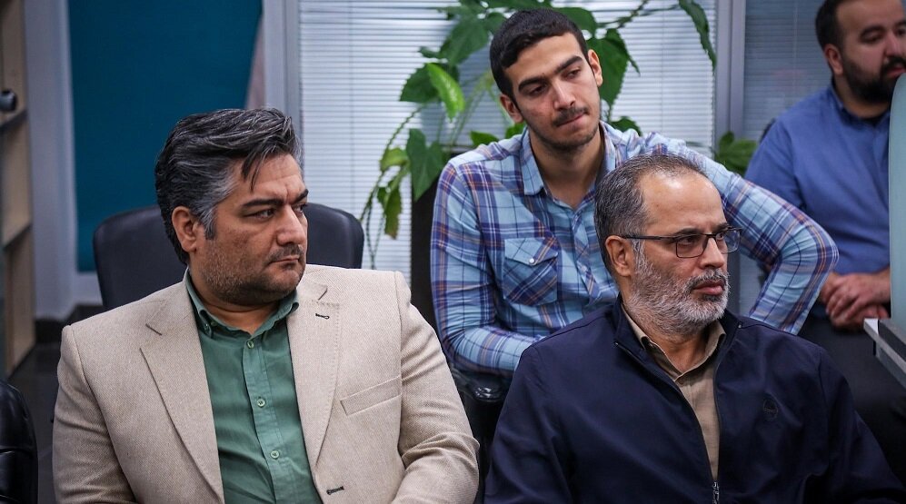 دیدار معاون فرهنگی و آموزشی بنیاد شهید و امور ایثارگران با کارکنان ادارهکل اسناد و انتشارات