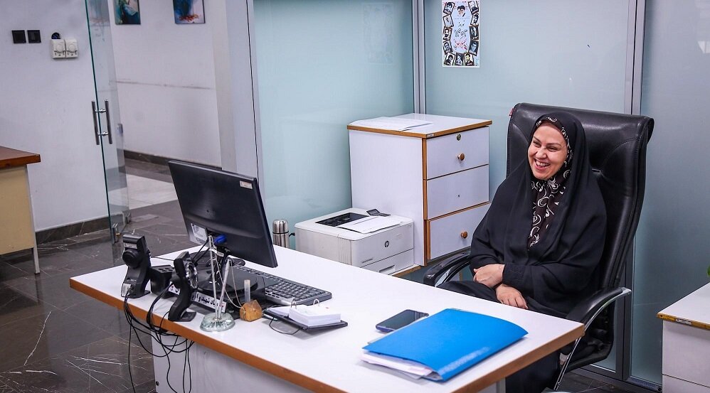 دیدار معاون فرهنگی و آموزشی بنیاد شهید و امور ایثارگران با کارکنان اداره‌کل اسناد و انتشارات