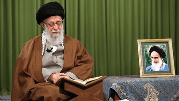 جمع‌آوری خاطرات قرآنی با رهبر شهید انقلاب اسلامی
