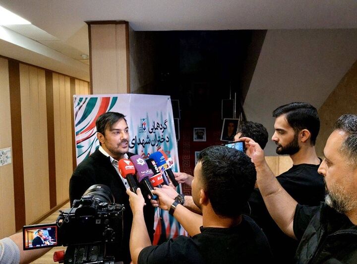 نیما نکیسا در گردهمایی دختران شهدای جنگ رمضان: نوکر شهدا و خانواده‌هایشان هستم