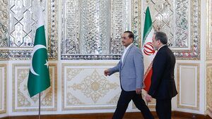 عاصم منیر تهران را ترک کرد