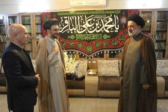 شهید حجت الاسلام والمسلمین خطیب از خاندان ایثار و شهادت بودند
