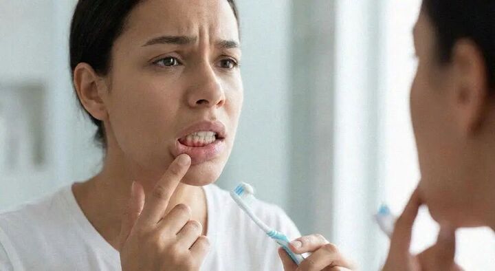 مسواک خونی؛ زنگ خطر خاموش برای سلامت لثه‌ها