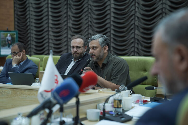 نشست پژوهشی با موضوع آسیب شناسی و تحلیل نقش ایثارگران