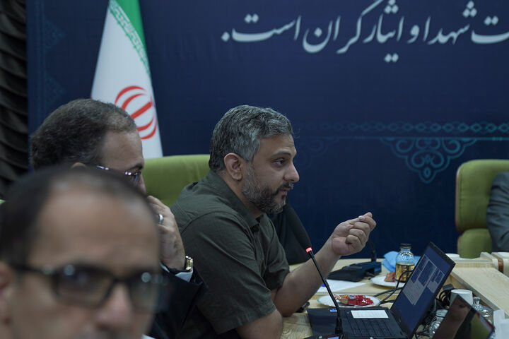 نشست پژوهشی با موضوع آسیب شناسی و تحلیل نقش ایثارگران
