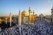 عکس/ شکوه حضور زائران عتبات در نماز عید قربان