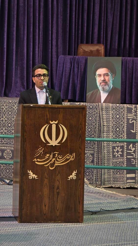 تجدید میثاق مدیران فرهنگی، اجتماعی و هنری شهرداری تهران با آرمانهای امام خمینی(ره)