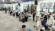 رویش لبخند در رواق مسجد