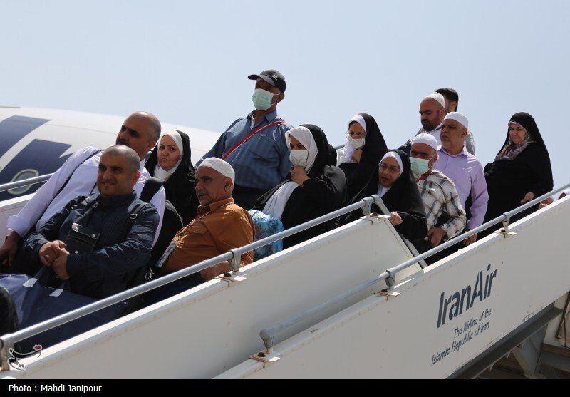 بیش از ۱۰ هزار زائر ایرانی به میهن بازگشتند