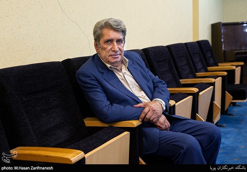 بهروز رضوی هوشیاری ندارد؛ برای صدای ماندگار رادیو دعا کنید
