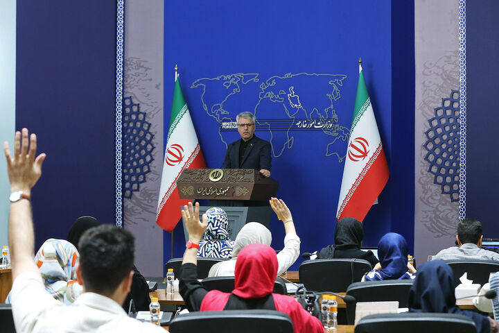 نشست خبری
