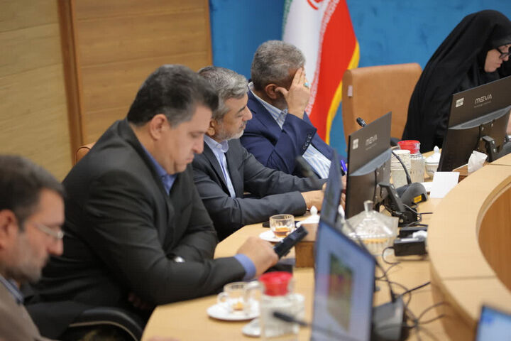 نشست بررسی مشکلات ایثارگران