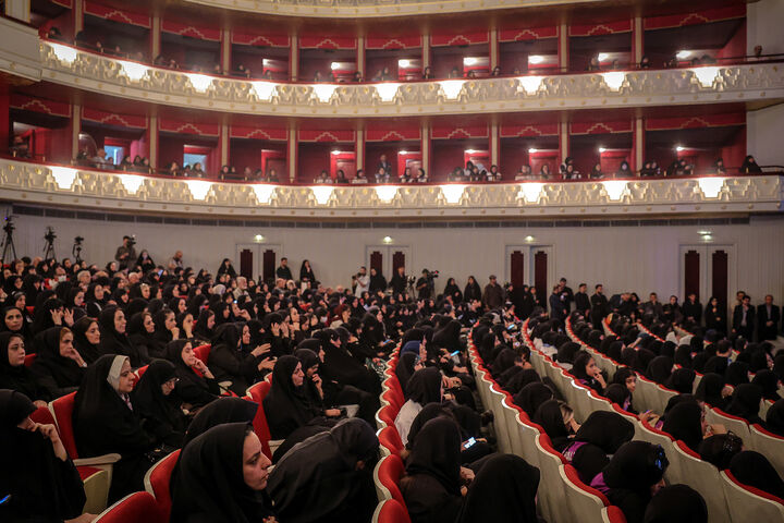 گرامیداشت ایران