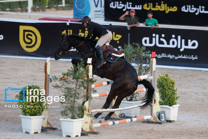 پرش با اسب
