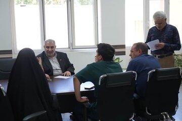 دیدار هفتگی مدیرکل بنیاد شهید استان اصفهان با جامعه ایثارگری