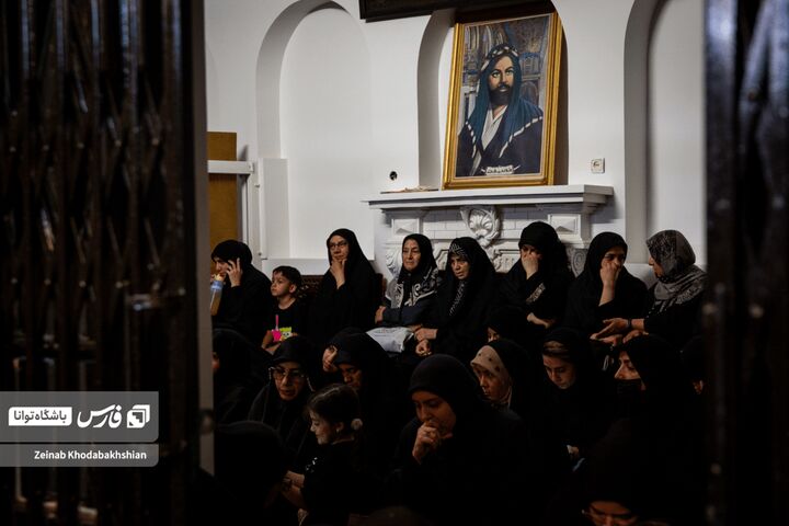 سادات اخوی