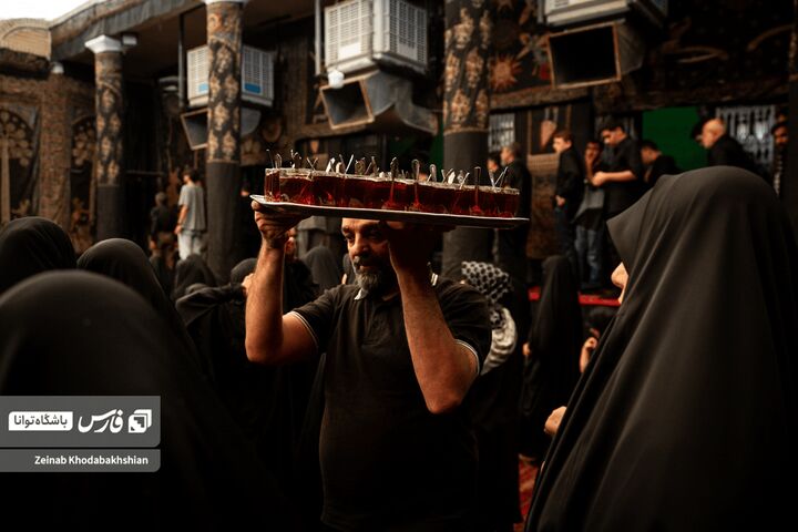 سادات اخوی