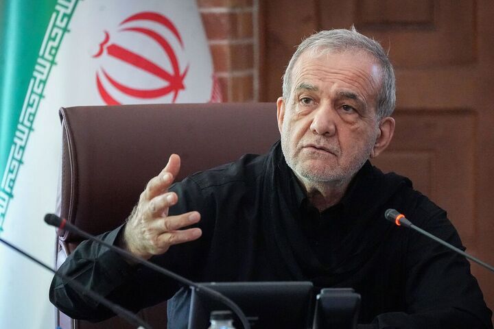 بررسی آخرین وضعیت پایانه‌های مرزی با حضور رئیس جمهور
