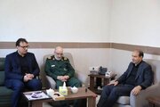 دیدار مدیرکل بنیاد شهید و امور ایثارگران استان مرکزی با فرمانده قرارگاه منطقه ای نجف اشرف