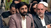 شما شعر نمی‌خوانید؟