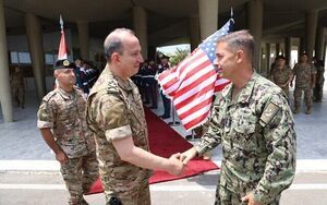 دیدار فرمانده سنتکام با فرمانده ارتش لبنان