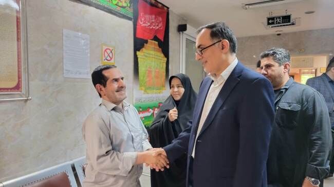 رئیس بنیاد شهید: در حال ارزیابی برنامه‌های سلامت‌محور برای جانبازان هستیم