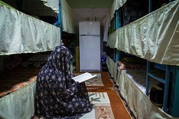 ضمانت برای همسر و بستگان؛ از دلایل اصلی زندانی شدن زنان